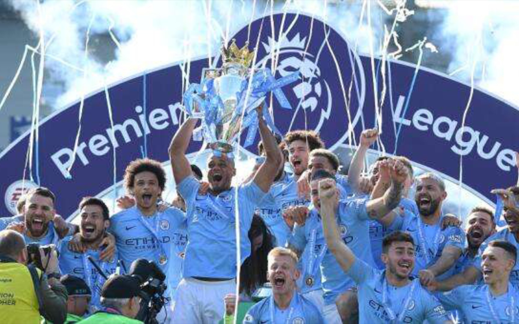 卡斯尔球迷 卡斯尔球迷